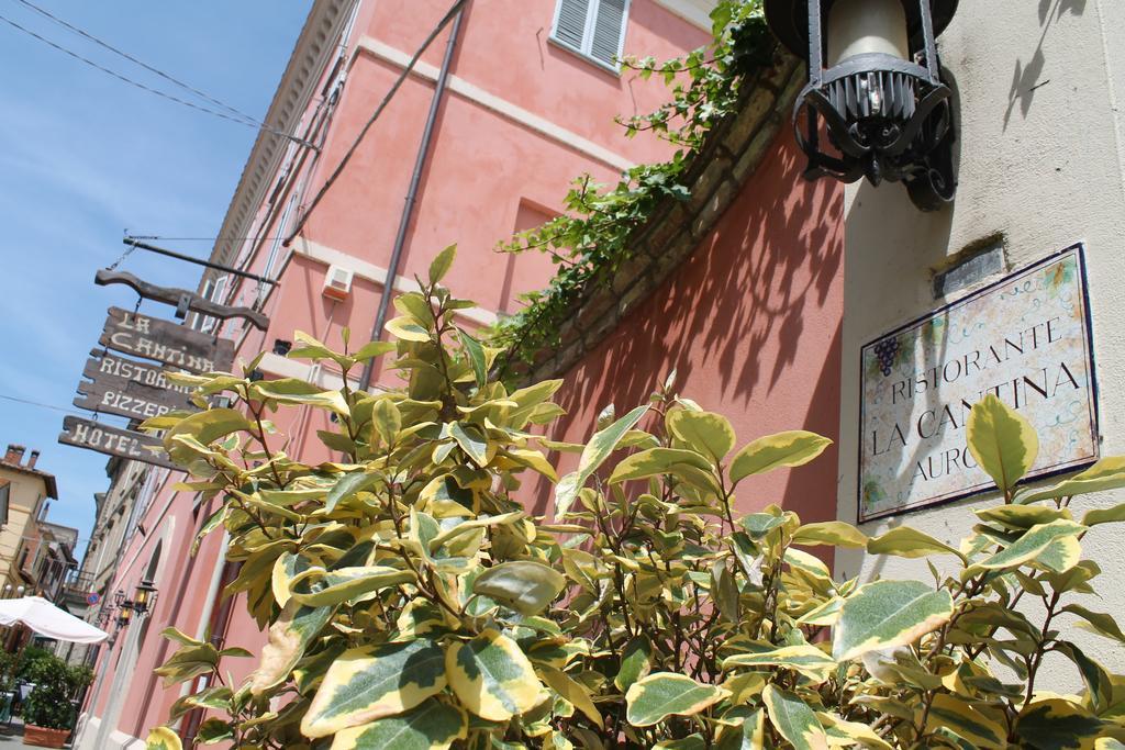 Hotel Aganoor Castiglione del Lago Exteriör bild