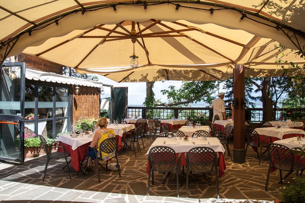 Hotel Aganoor Castiglione del Lago Exteriör bild